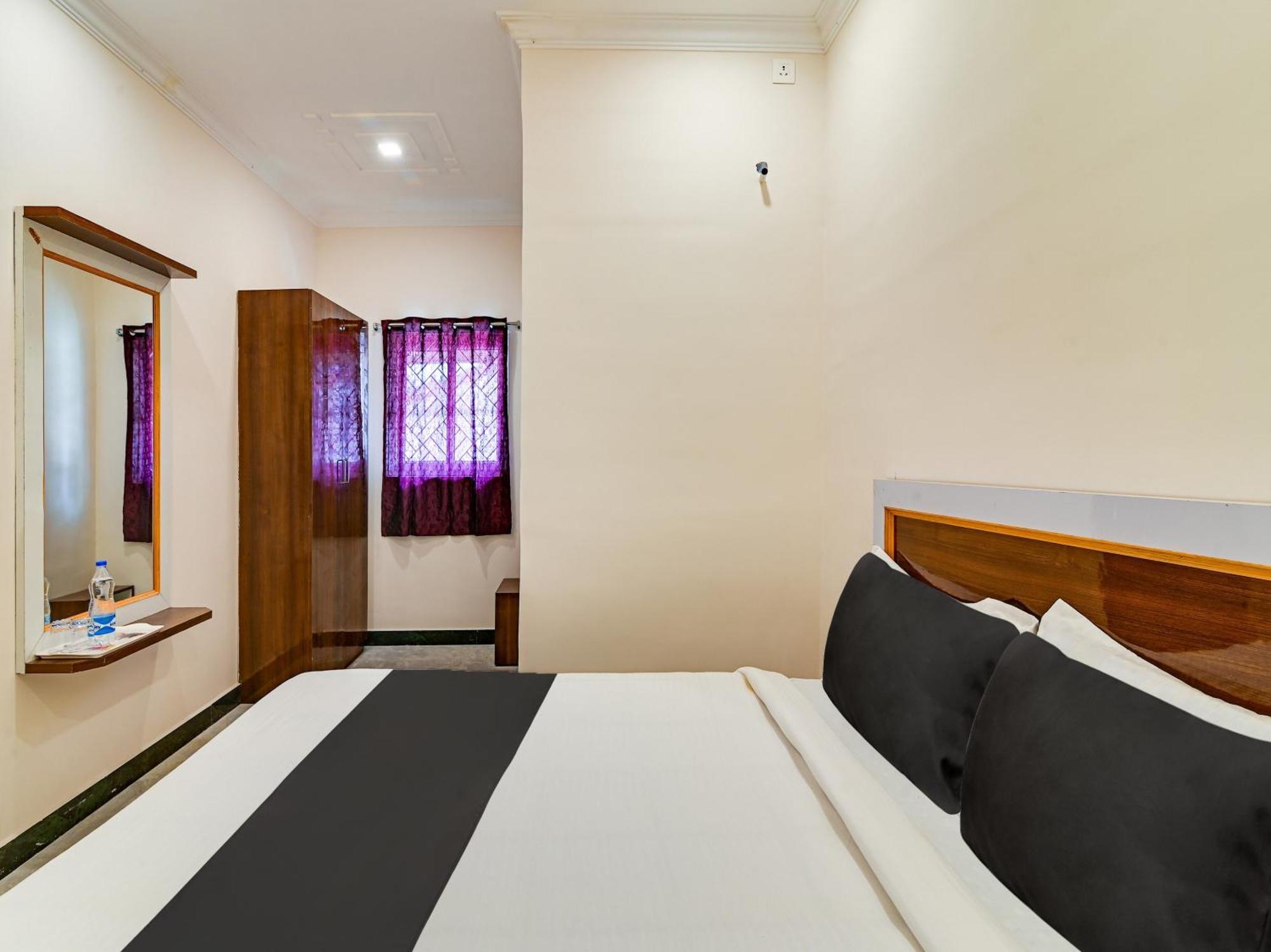 Hotel O Rj Royal Inn Vellore Kültér fotó